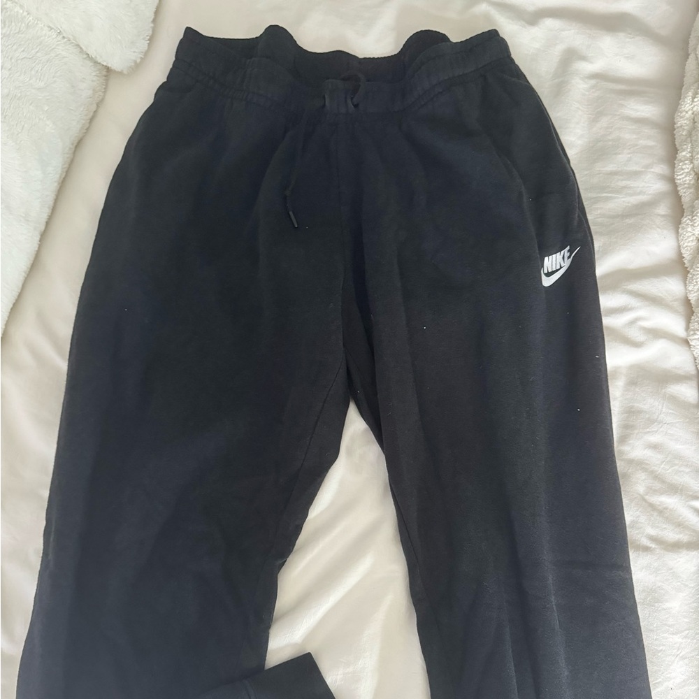 Nike joggers